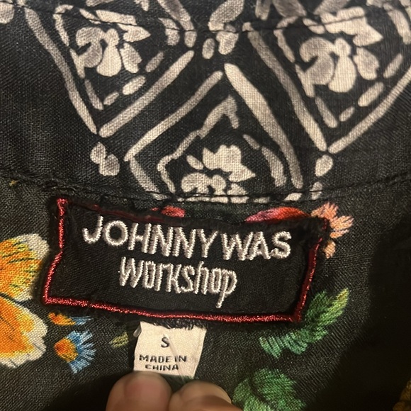 JOHNNyWAS Workshop top small - Picture 2 of 12